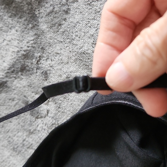 Poof, Sz Sm, Black w 2" of Silver Sequins, Straps Stretch & Adjust - Picture 5 of 7